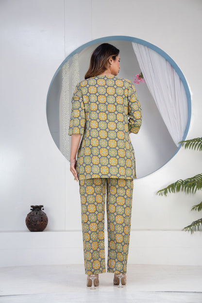 Printed Cord Set for women